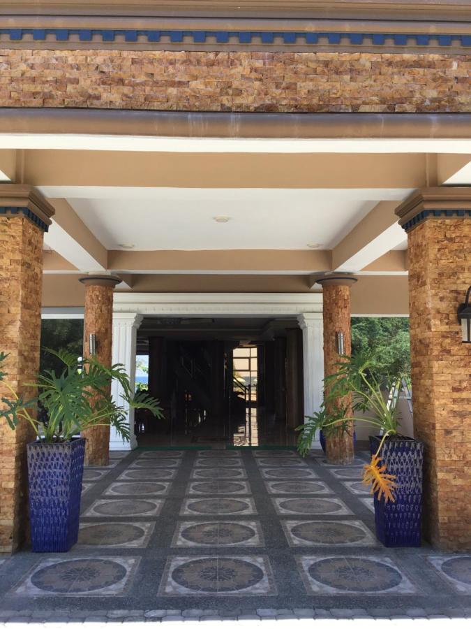 Em Royalle Hotel & Beach Resort San Juan  Zewnętrze zdjęcie